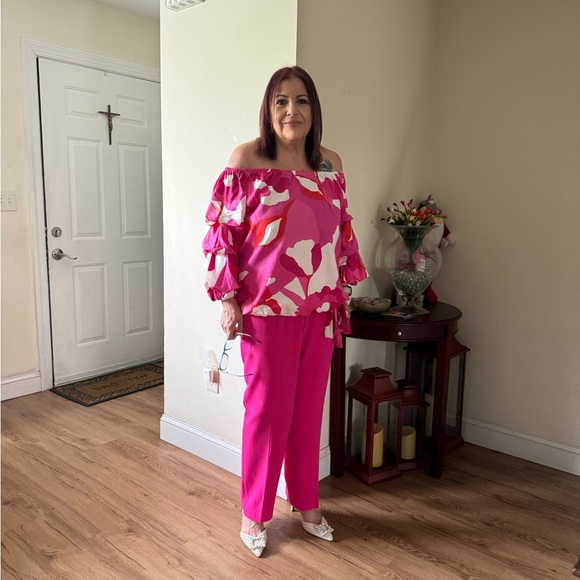 Meet your Posher, Marisol - Picture 2 of 2